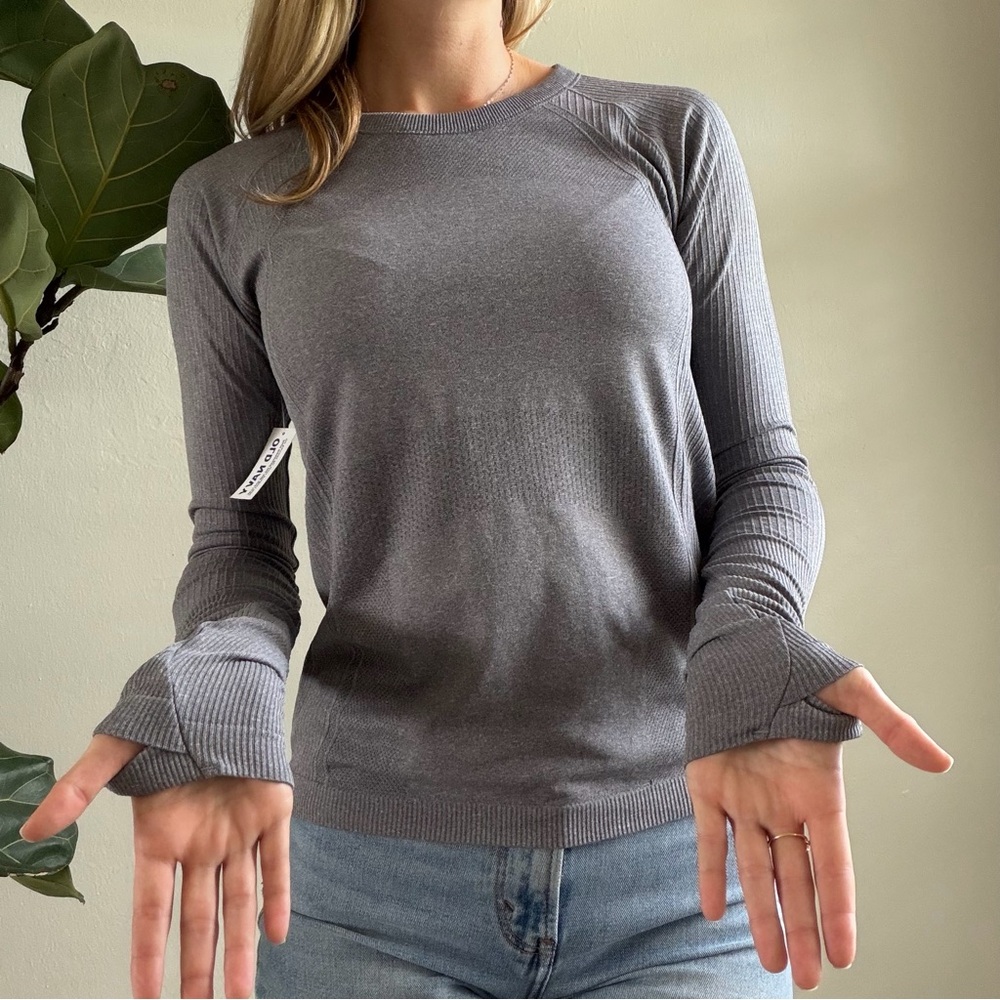Old Navy Gray Ribbed- Athletic Long Sleeve Top - Picture 7 of 7
